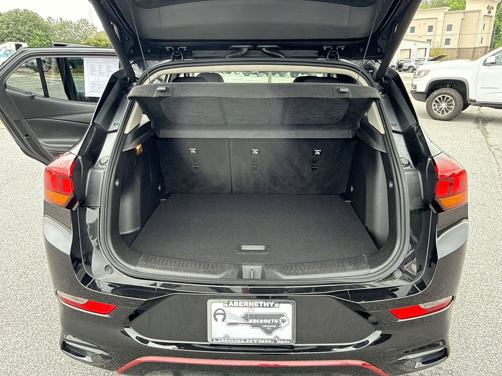 Certified 2023 Buick Encore GX Select w/ Sport Touring Package FWD image 8