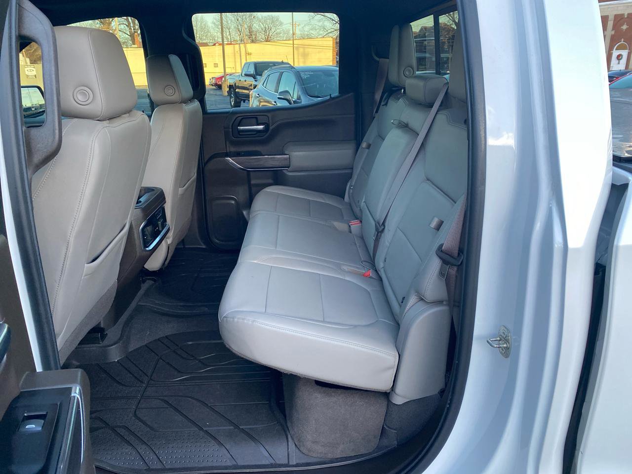 Used 2019 Chevrolet Silverado 1500 LTZ w/ LTZ Premium Package image 11