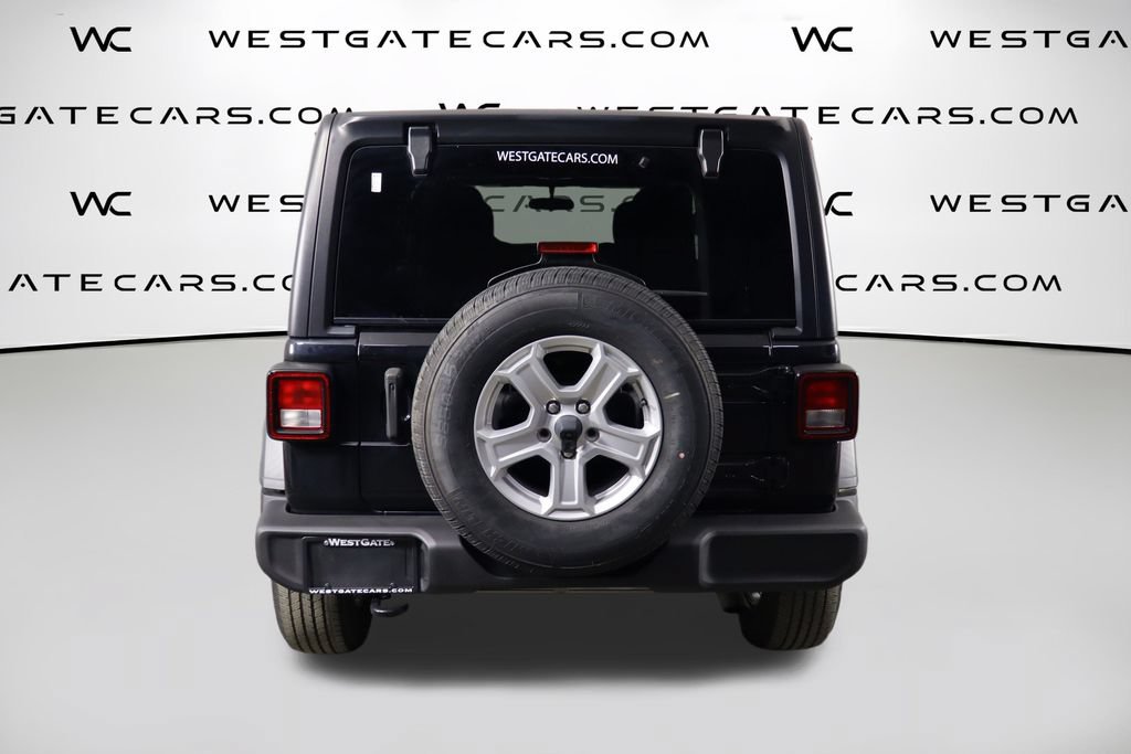Used 2023 Jeep Wrangler Unlimited Sport AWD/4WD image 4