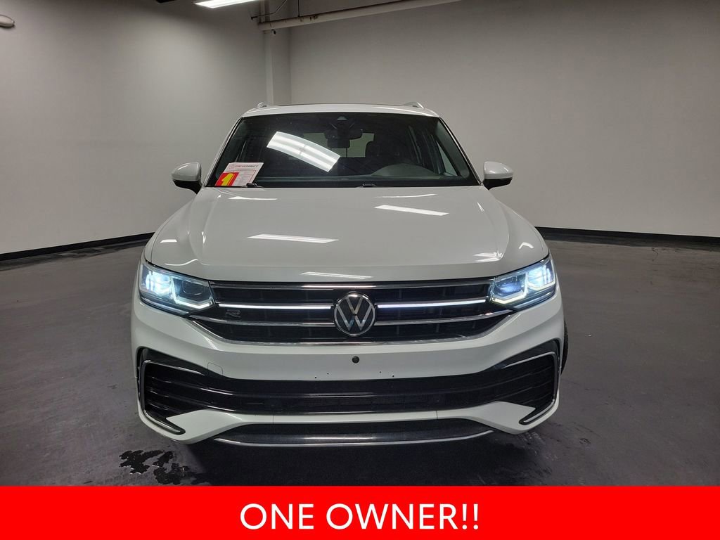 Used 2023 Volkswagen Tiguan SEL R-Line image 3