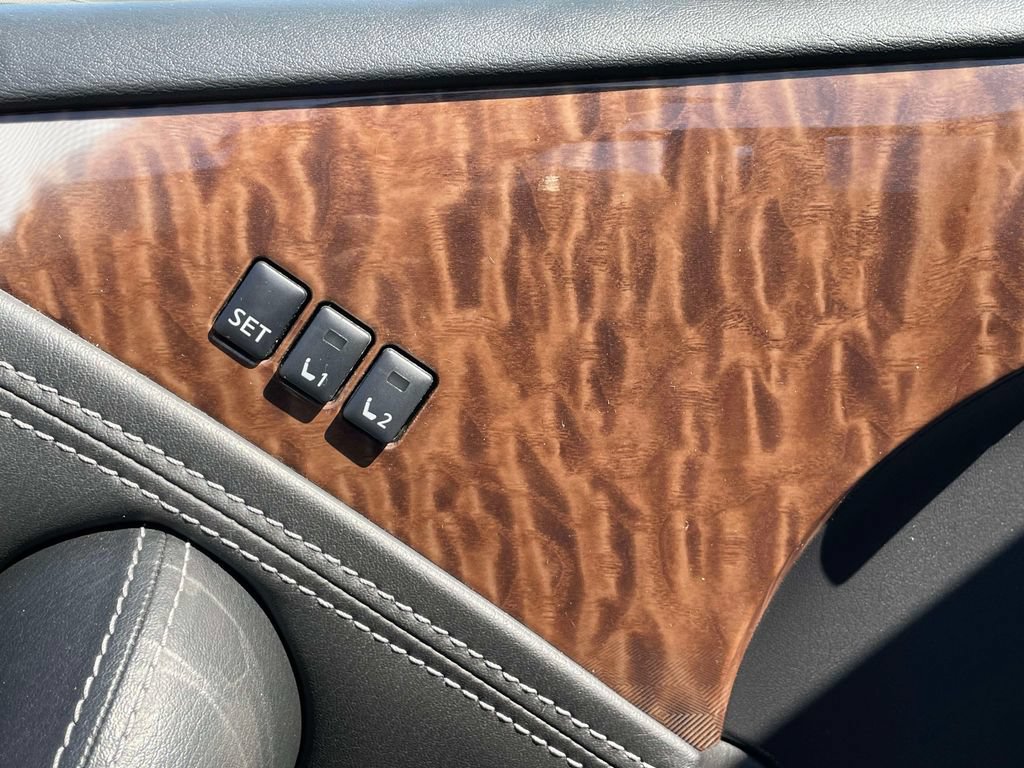 Used 2019 Nissan Armada Platinum w/ Captain's Chairs Package AWD/4WD image 22