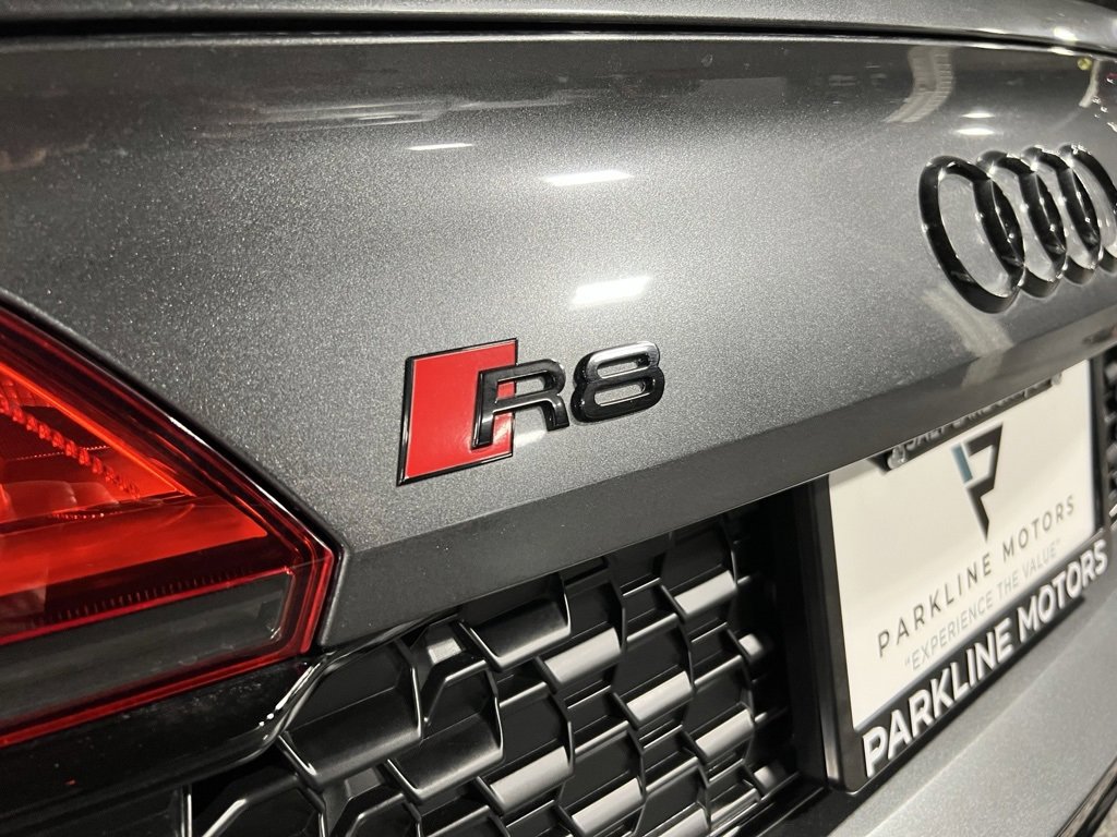 Used 2021 Audi R8 V10 performance image 14