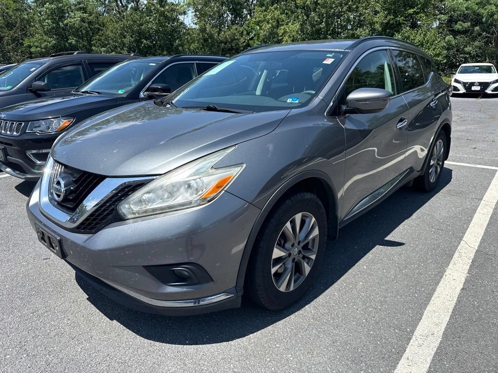 Used 2016 Nissan Murano SV AWD/4WD image 2