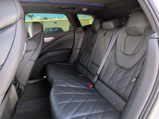 Used 2025 BMW XM AWD/4WD image 19