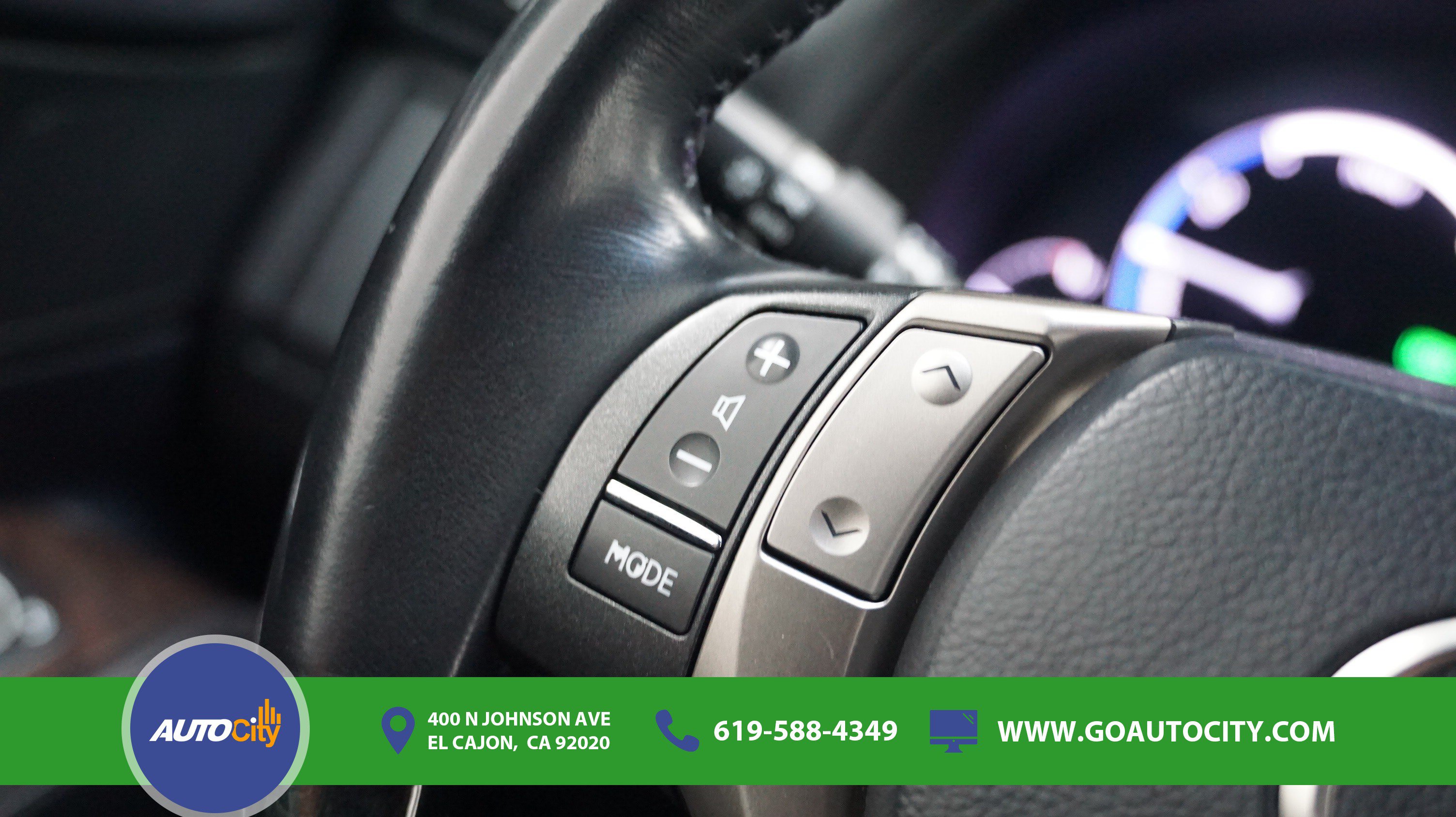 Used 2013 Lexus RX 450h AWD w/ Navigation Pkg image 21