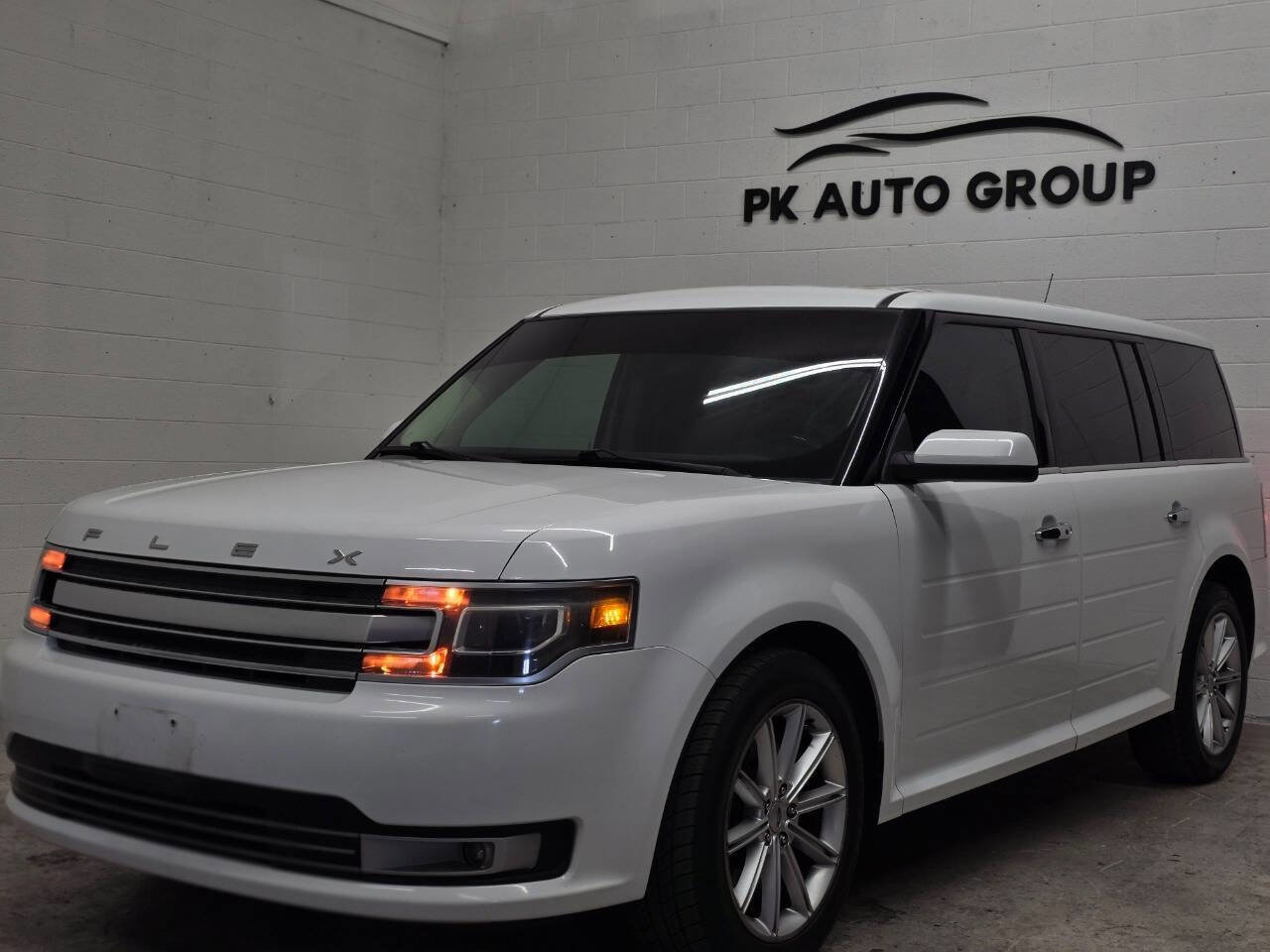 Used 2016 Ford Flex Limited image 2
