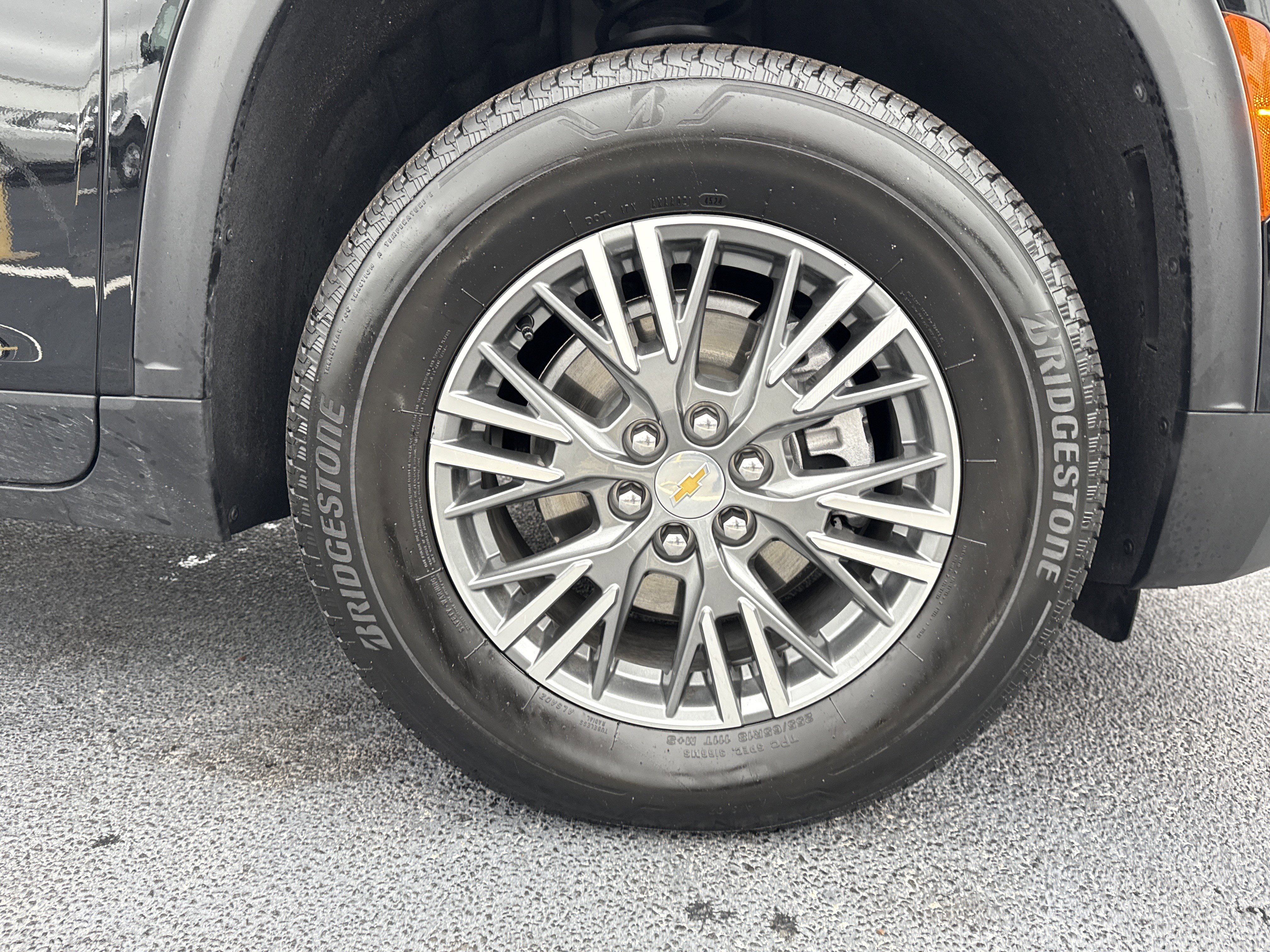 Certified 2025 Chevrolet Traverse LT image 13