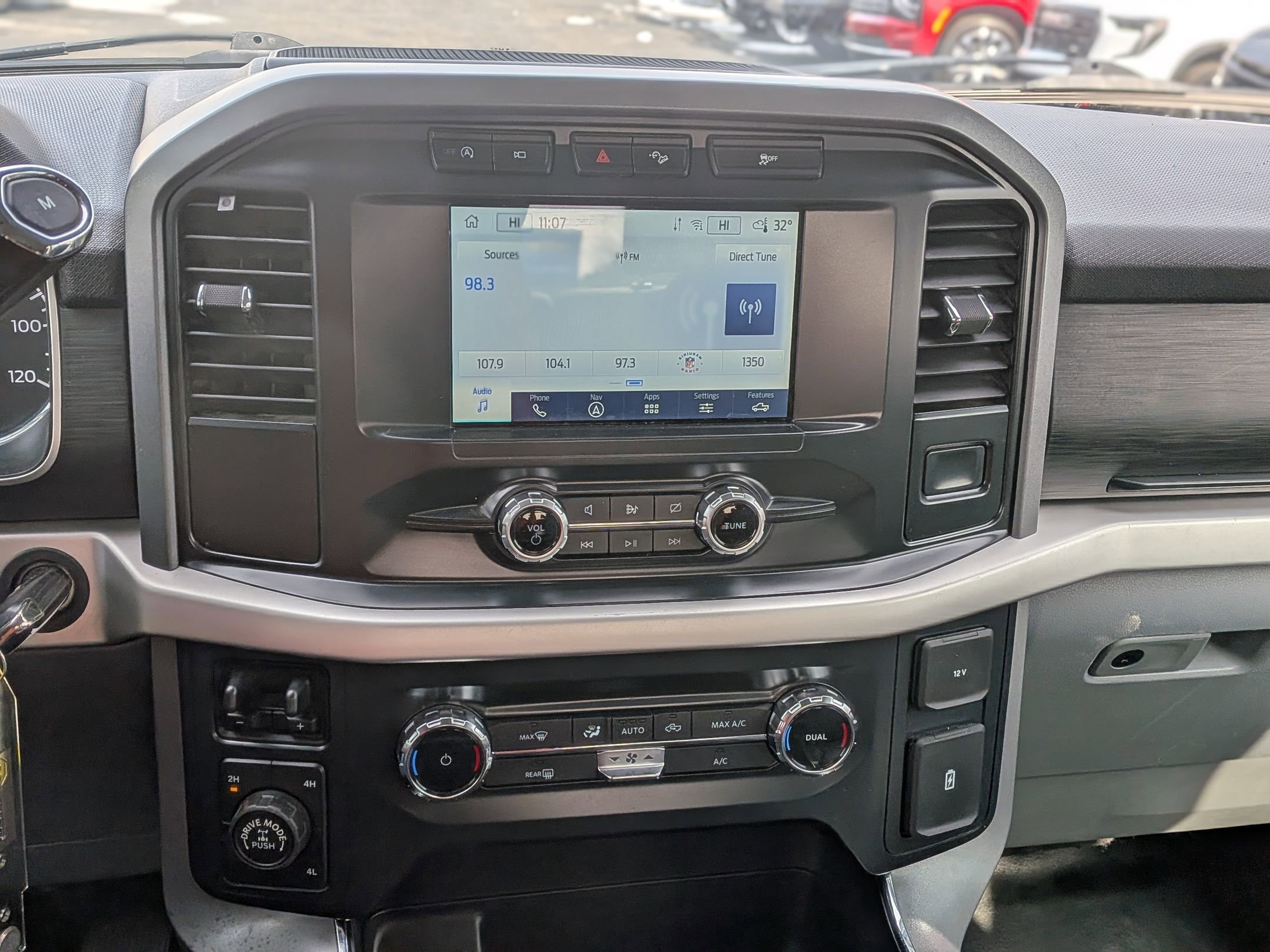 Used 2022 Ford F150 XLT w/ Equipment Group 301A Mid image 25