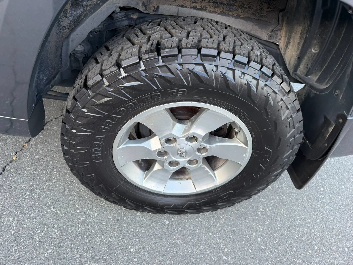 Used 2013 Toyota 4Runner SR5 w/ Convenience Pkg RWD image 26