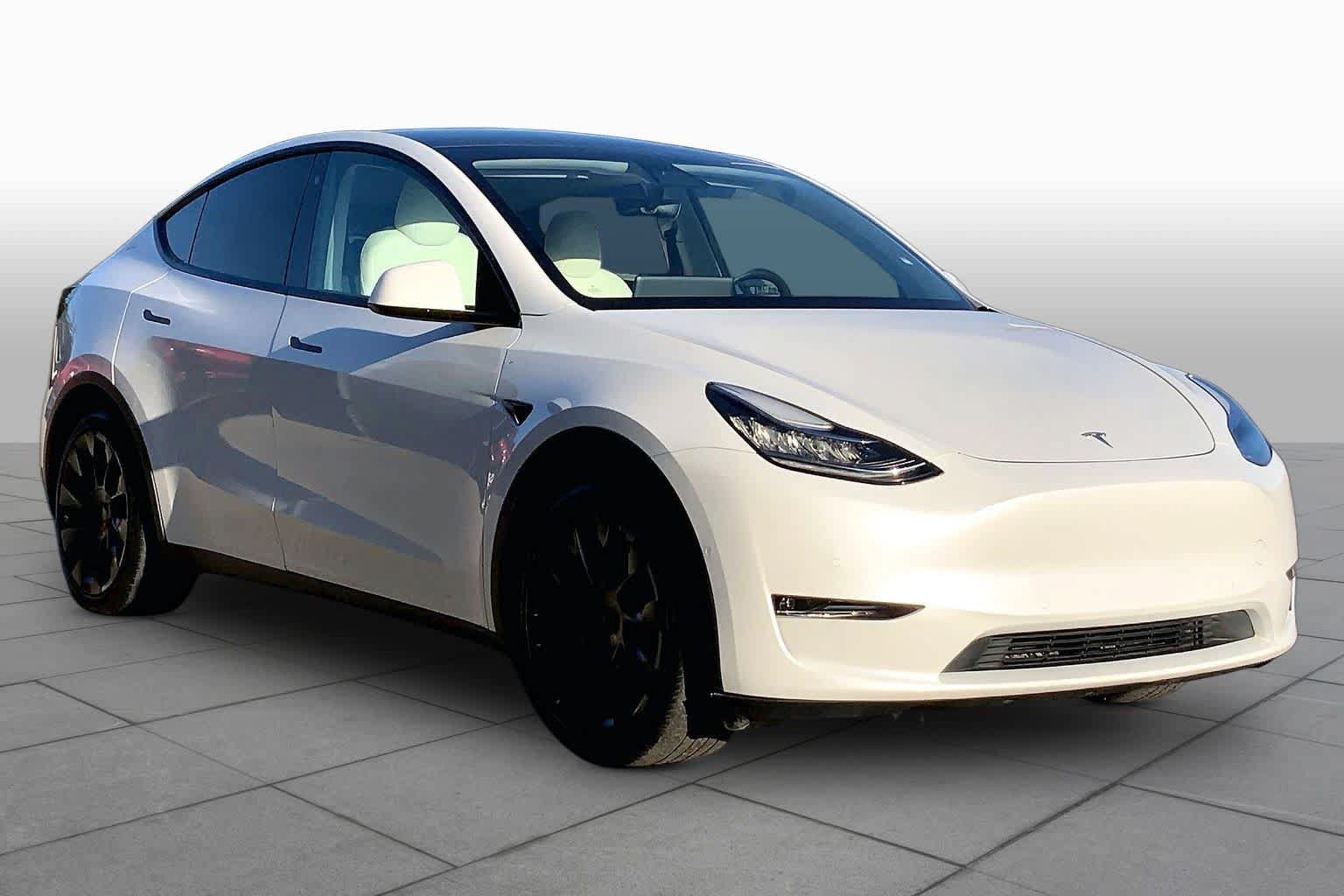 Used 2020 Tesla Model Y Long Range AWD/4WD image 2