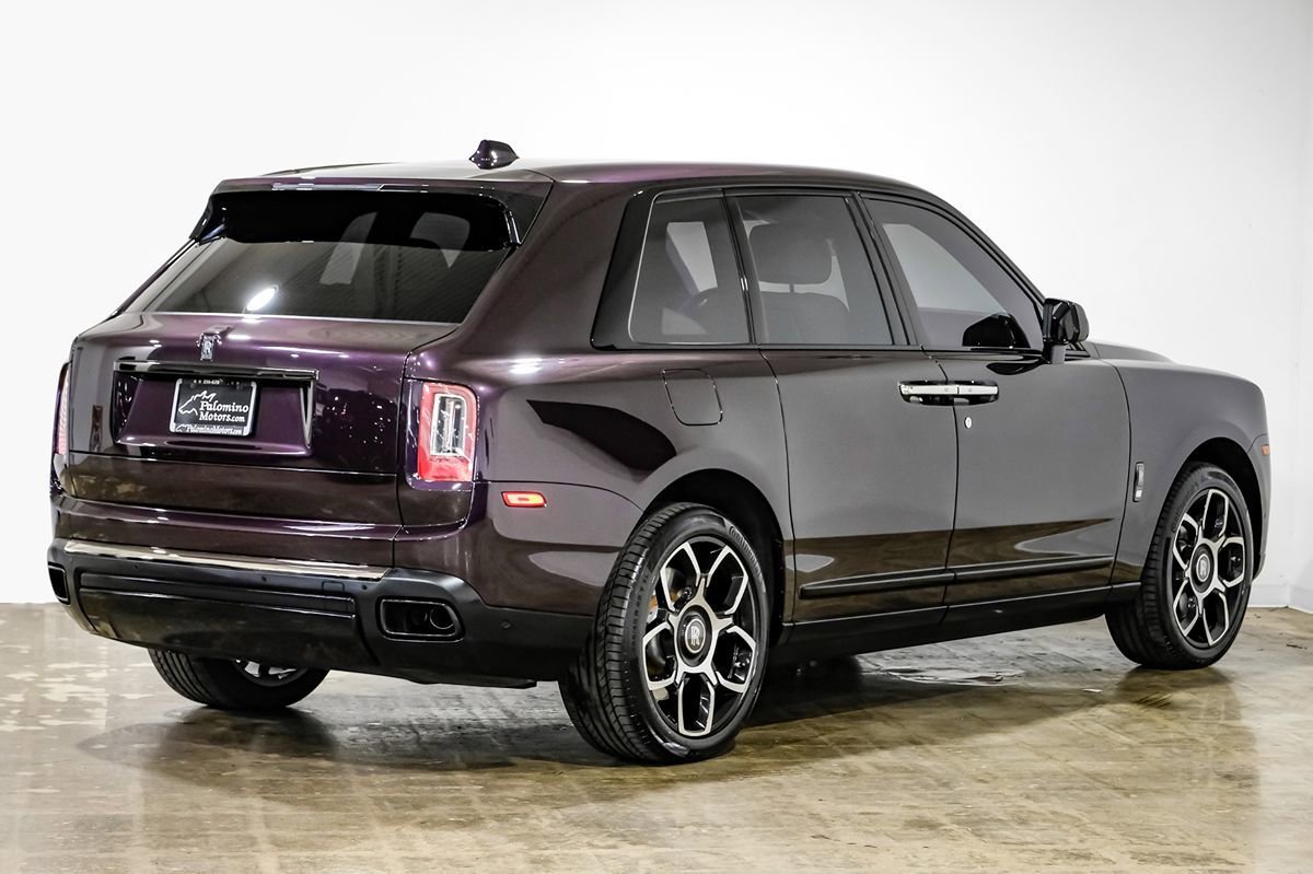Used 2023 Rolls-Royce Cullinan Black Badge w/ Dark Exterior Package image 7