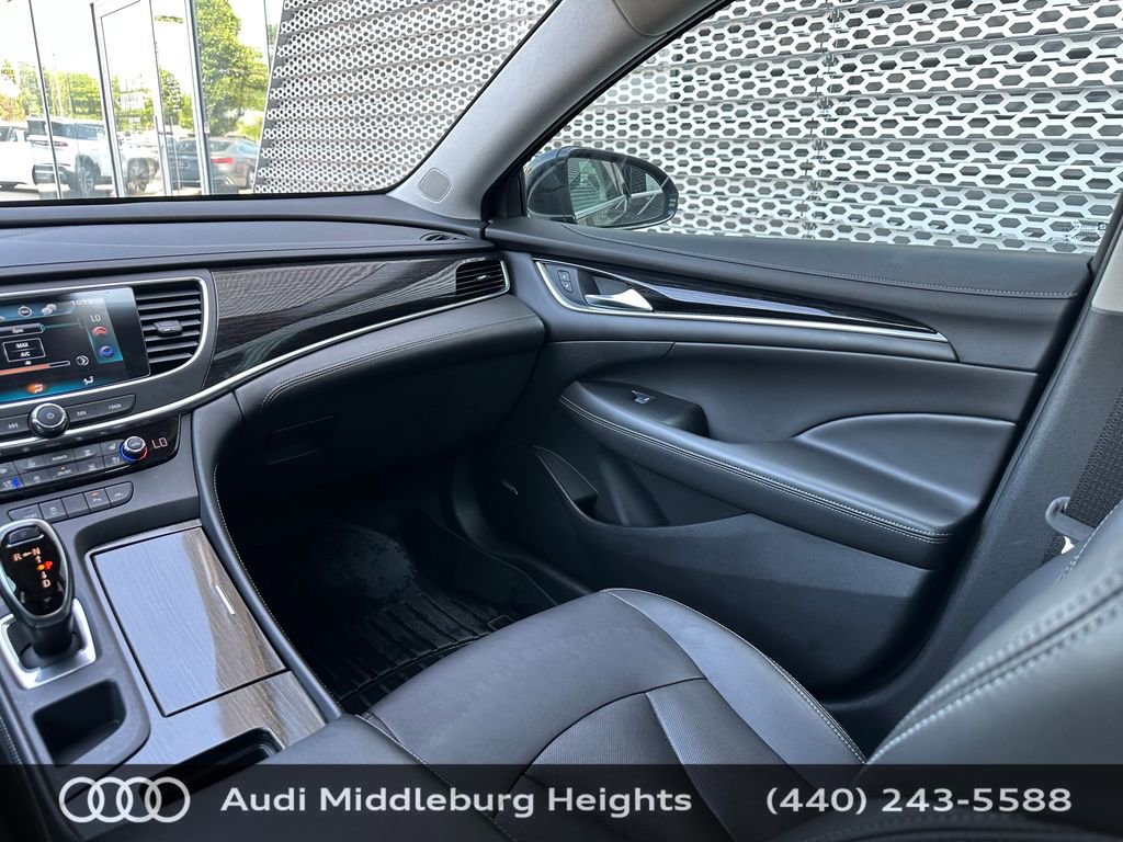 Used 2017 Buick LaCrosse Premium w/ Sun and Shade Package AWD/4WD image 28