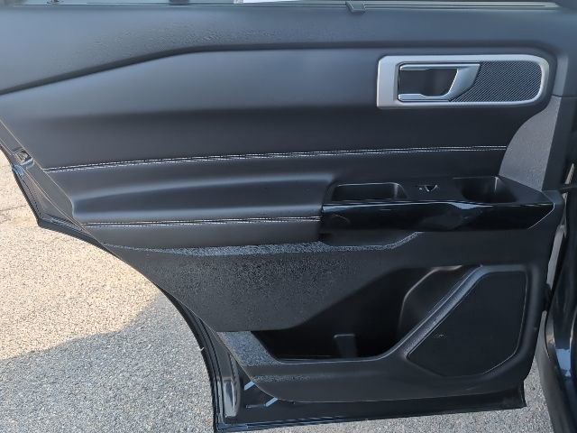 Certified 2022 Ford Explorer ST image 44
