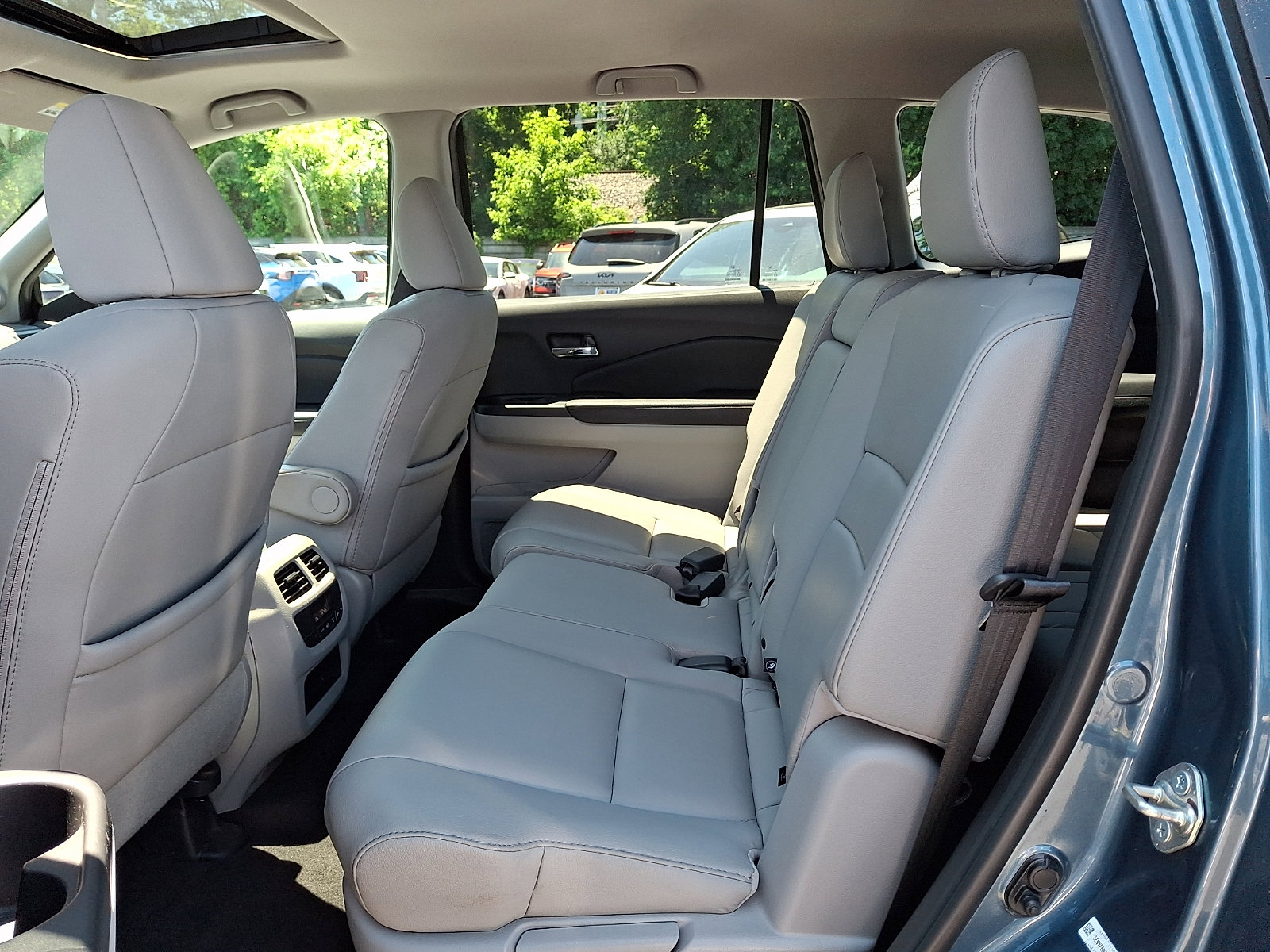 Used 2016 Honda Pilot EX-L image 10