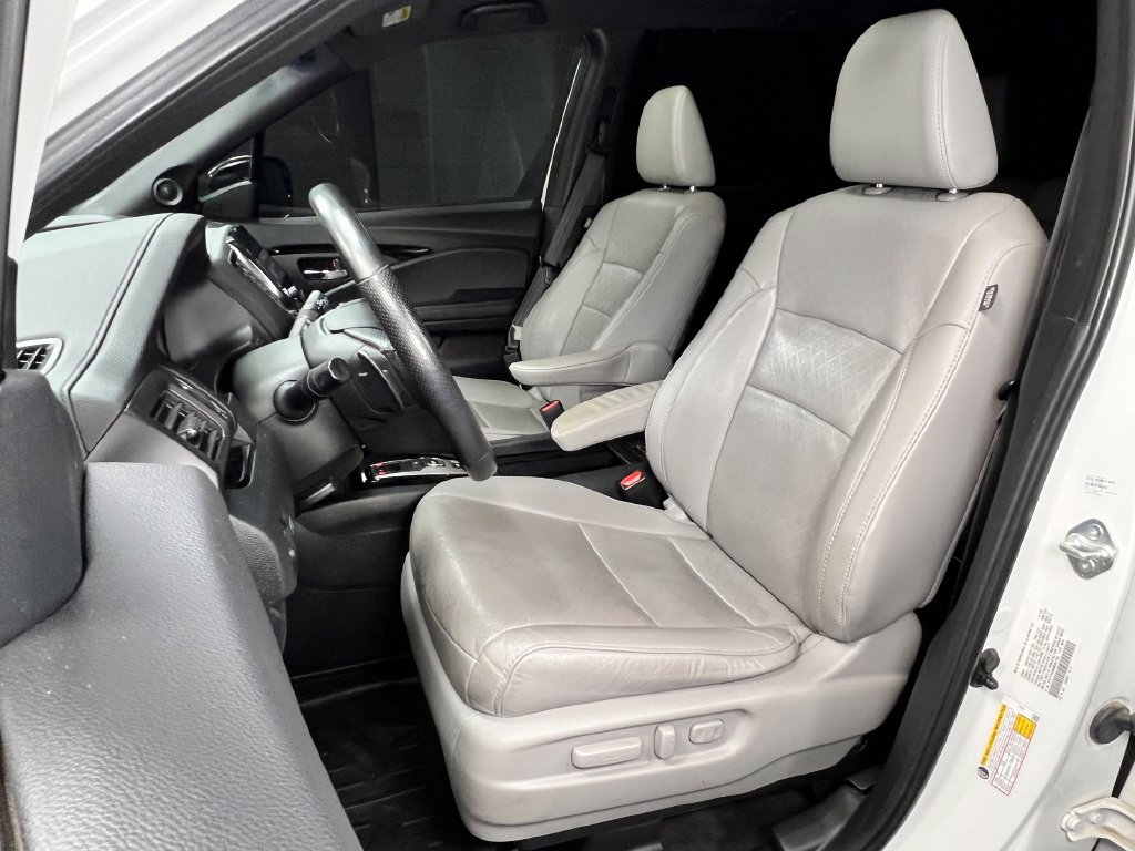 Used 2021 Honda Passport Elite image 7