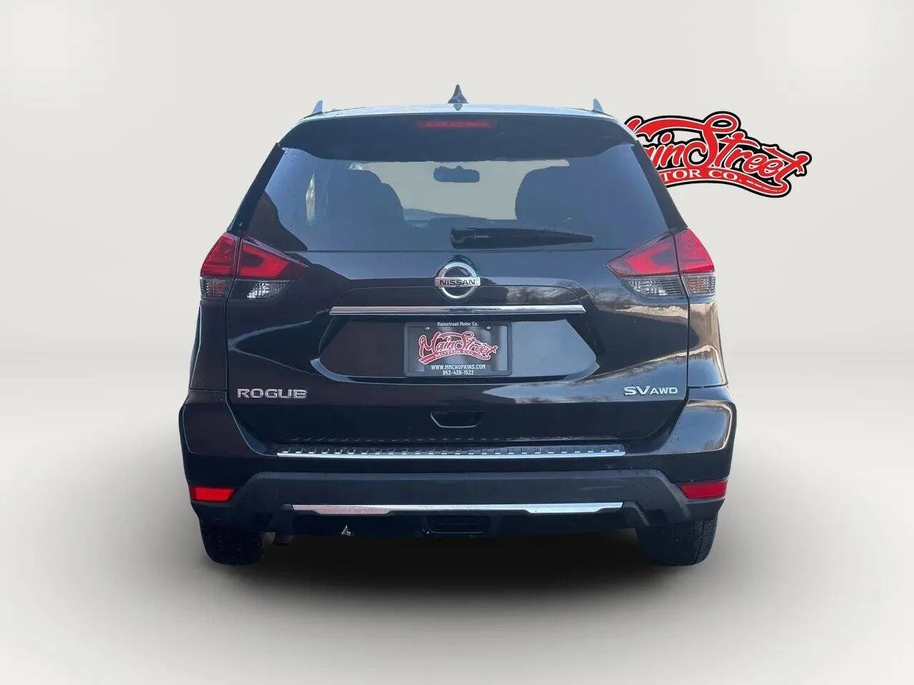 Used 2017 Nissan Rogue SV image 6