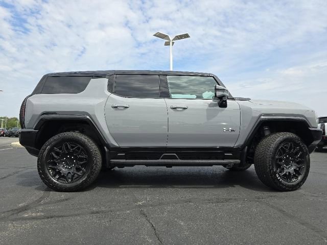 New 2025 GMC Hummer EV 2X image 28