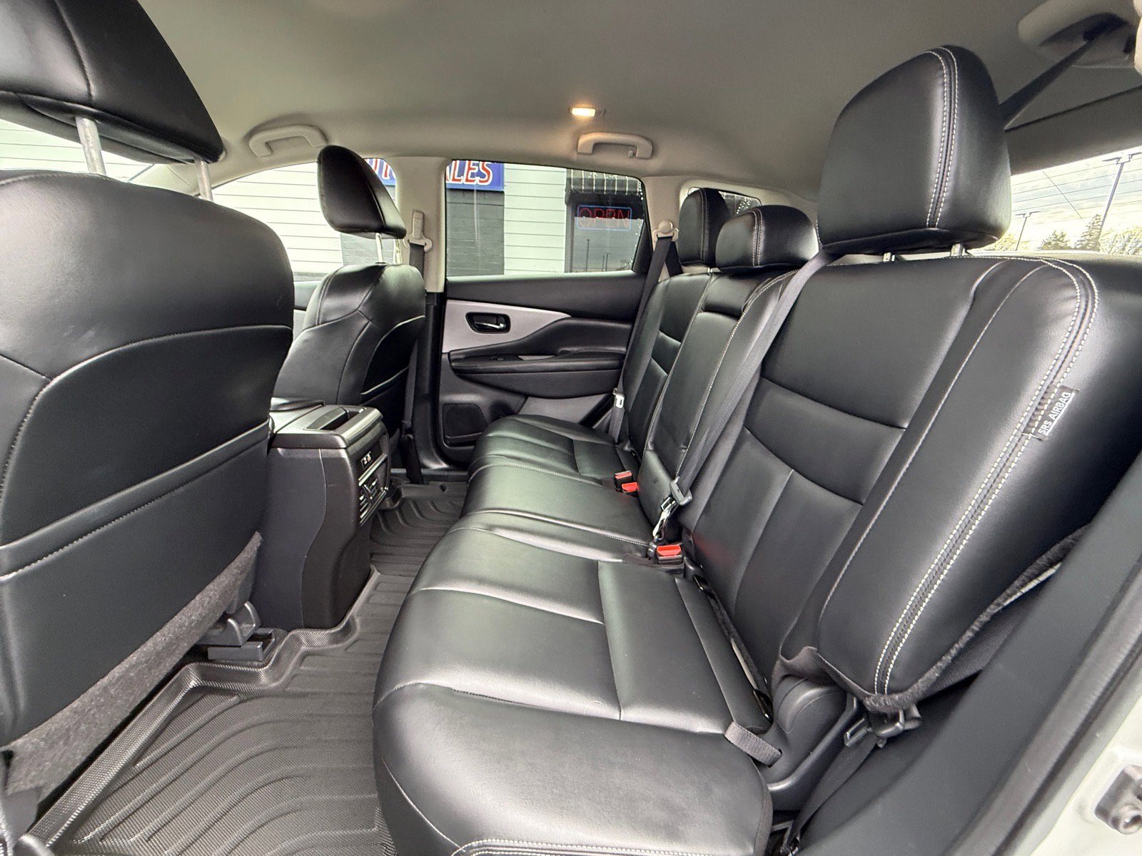 Used 2023 Nissan Murano SV image 19