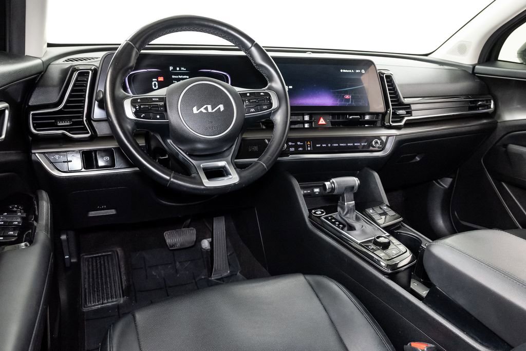 Certified 2023 Kia Sportage EX image 7