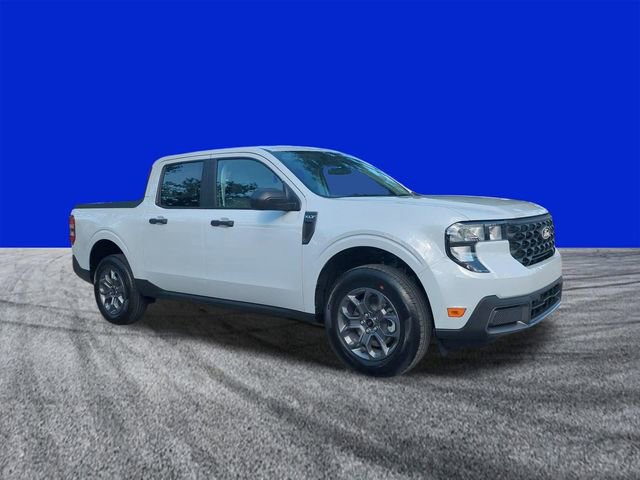 Certified 2025 Ford Maverick XLT image 2