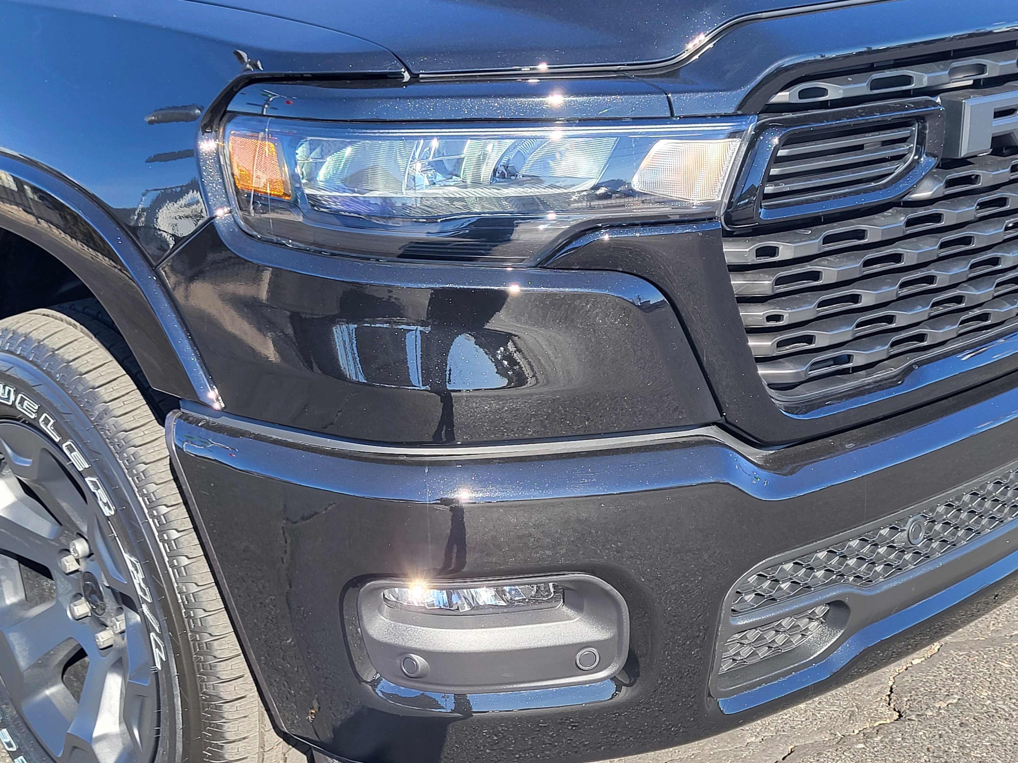 New 2026 RAM 1500 Big Horn AWD/4WD image 5