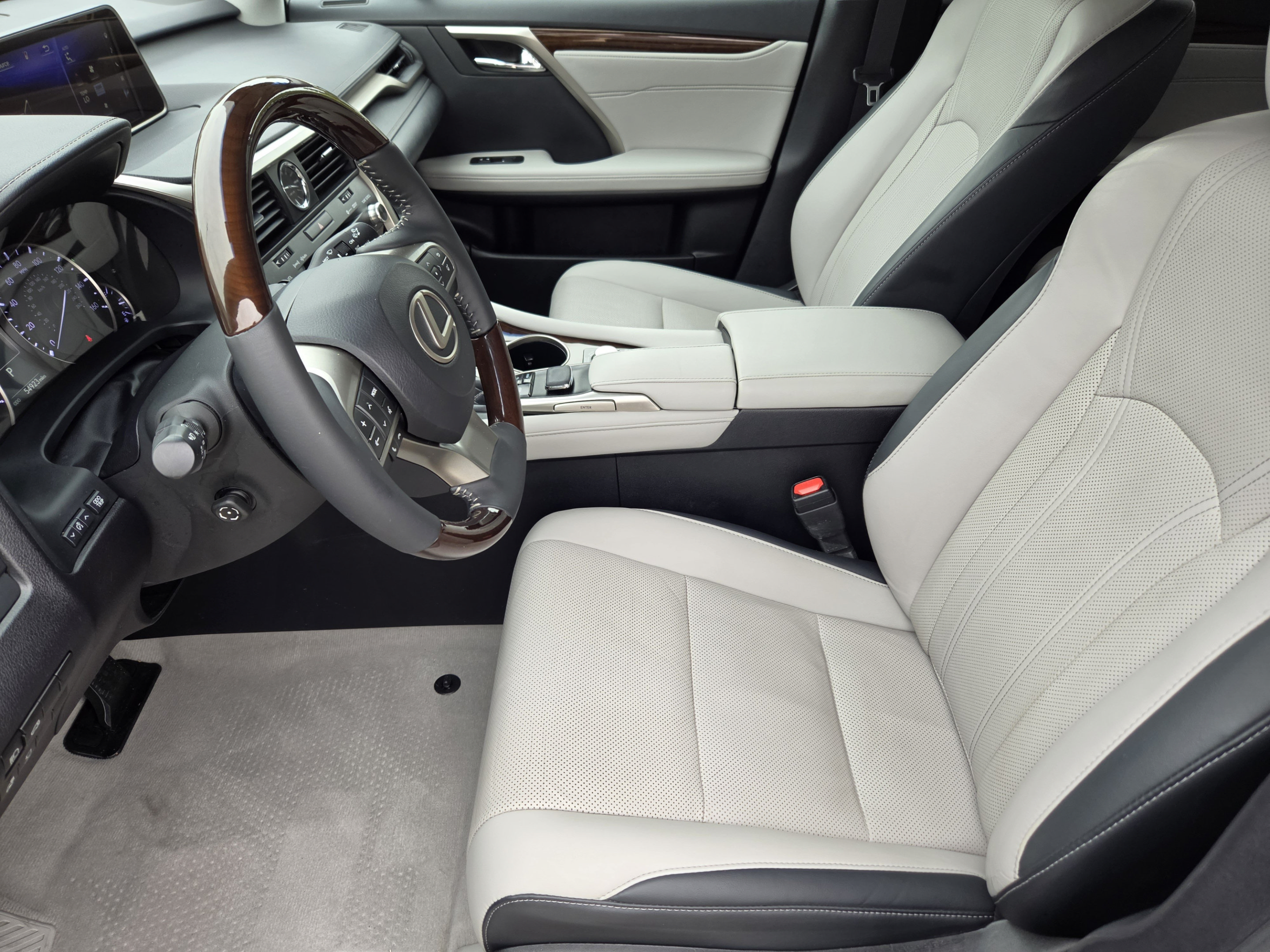 Used 2019 Lexus RX 350 FWD w/ Navigation Package image 14