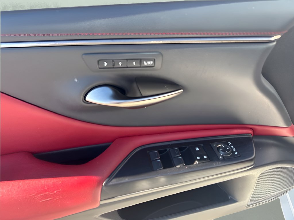 Used 2021 Lexus ES 350 F Sport w/ Accessory Package 2 FWD image 25
