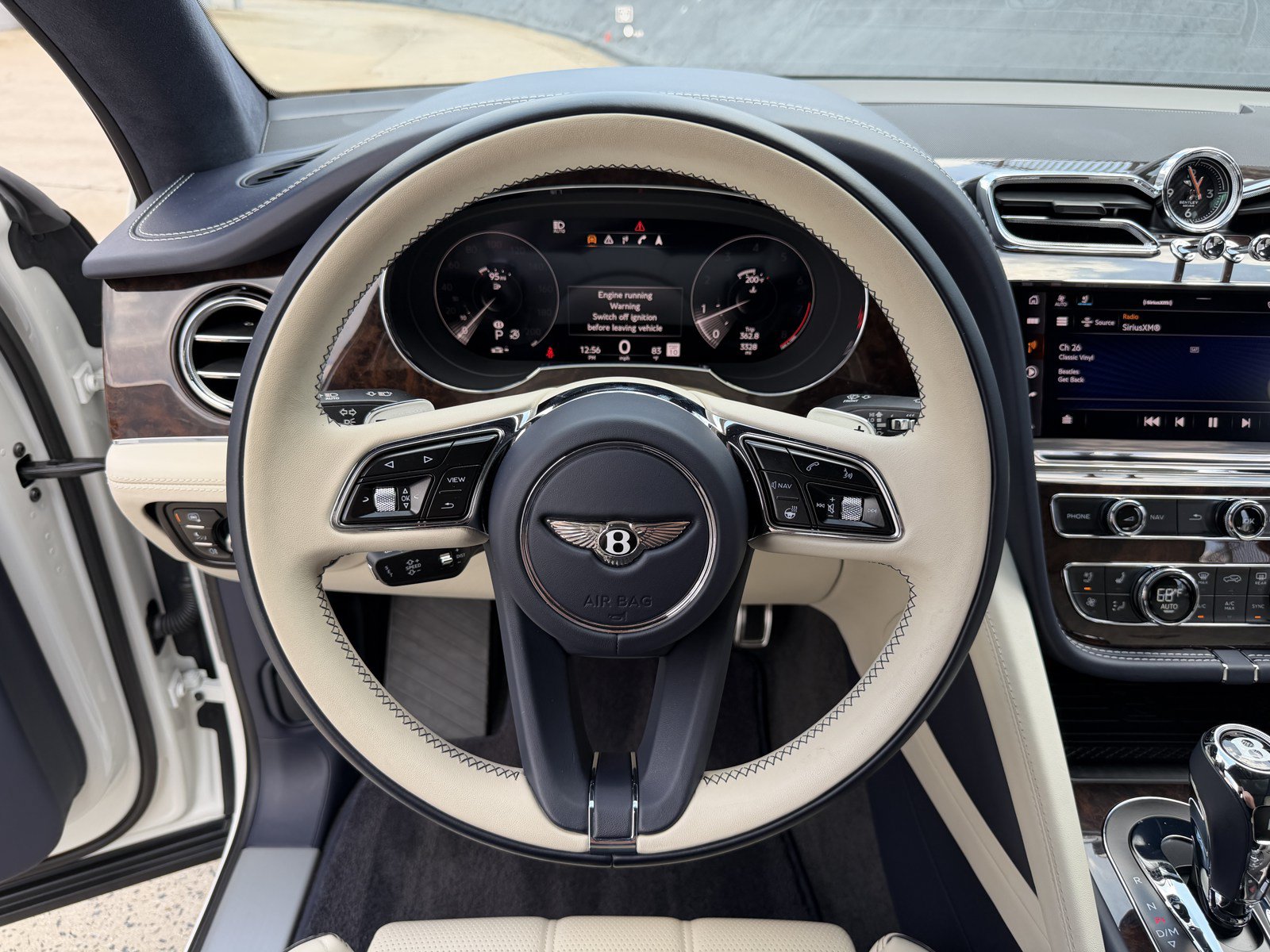 Certified 2023 Bentley Bentayga AWD/4WD image 19
