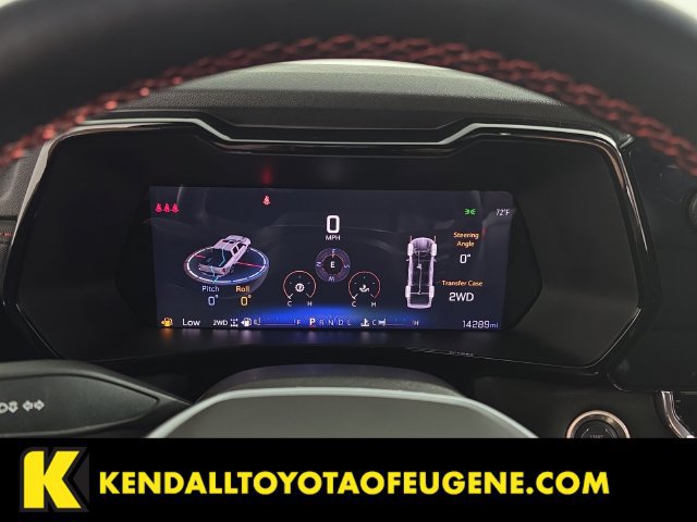 Used 2024 Chevrolet Colorado Z71 w/ Z71 Convenience Package 2 AWD/4WD image 19