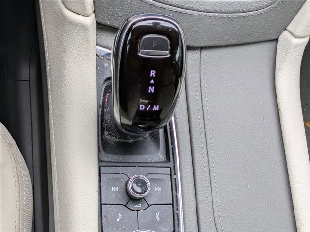 Used 2021 Cadillac XT5 Premium Luxury FWD image 13