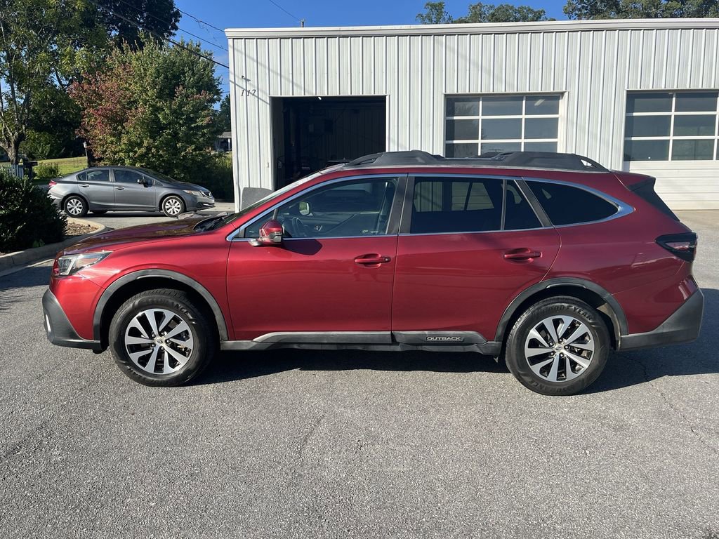 Used 2020 Subaru Outback Premium image 5