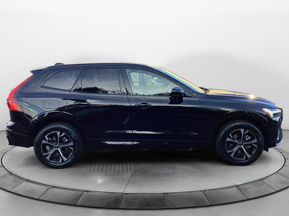 New 2027 Volvo XC60 B5 Core AWD/4WD image 8