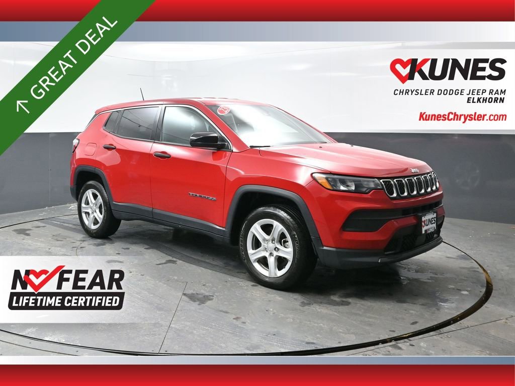 Used 2023 Jeep Compass Sport image 1