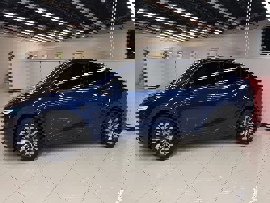 Used 2026 Tesla Model Y AWD image 6