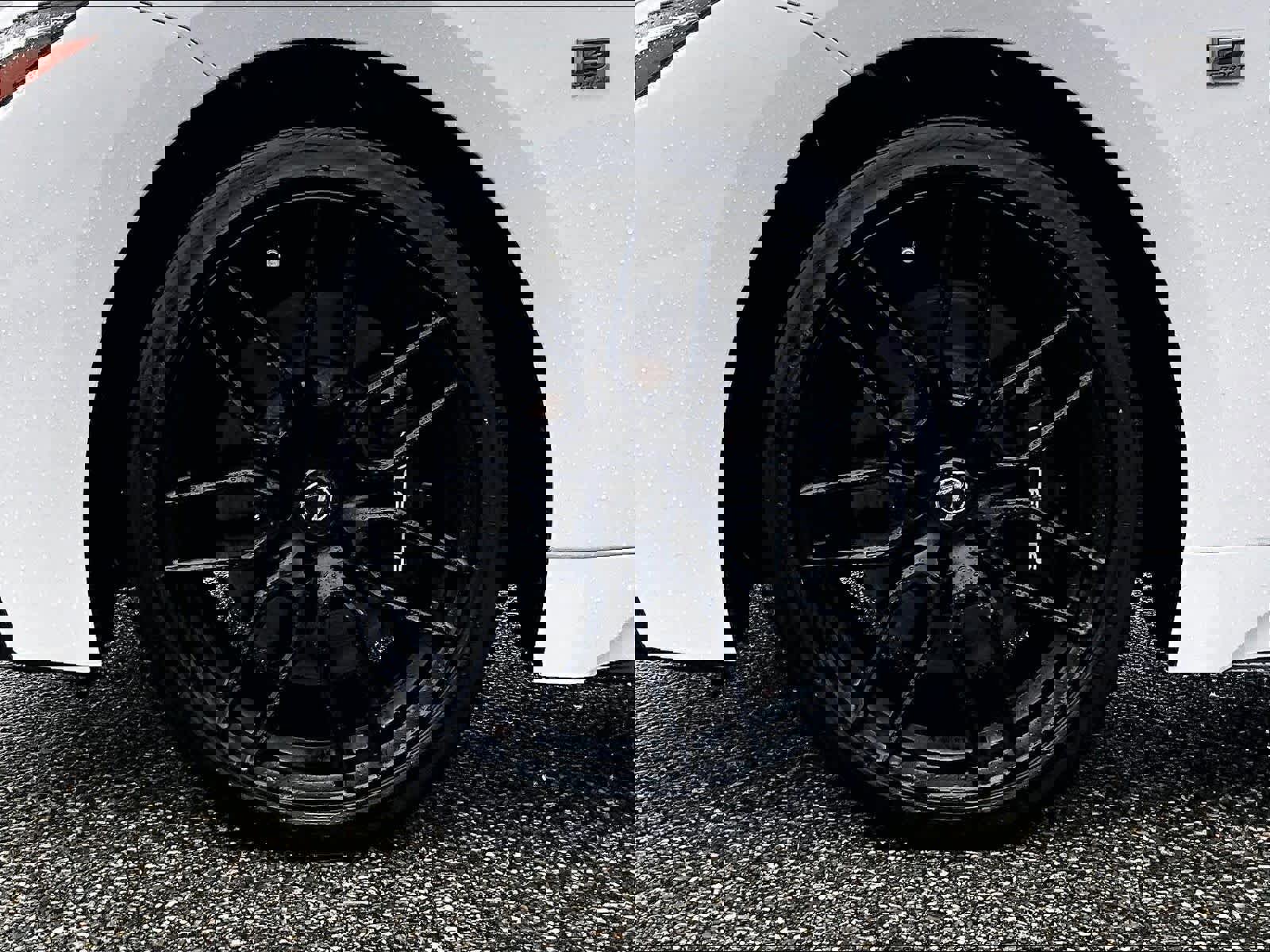 Used 2023 Lexus IS 500 image 7