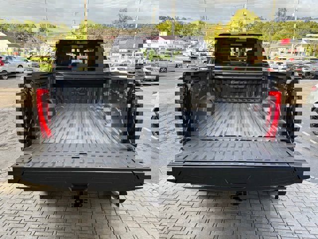 New 2026 GMC Sierra 3500 Denali w/ Denali Reserve Package image 10