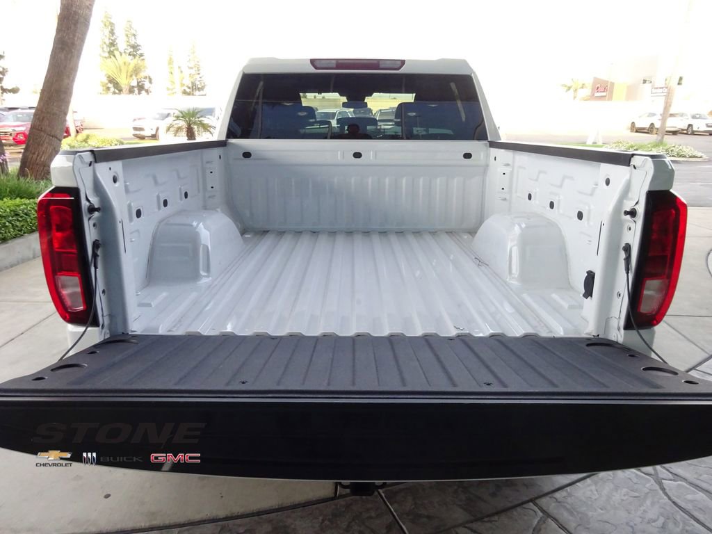 Used 2026 GMC Sierra 1500 Elevation image 8