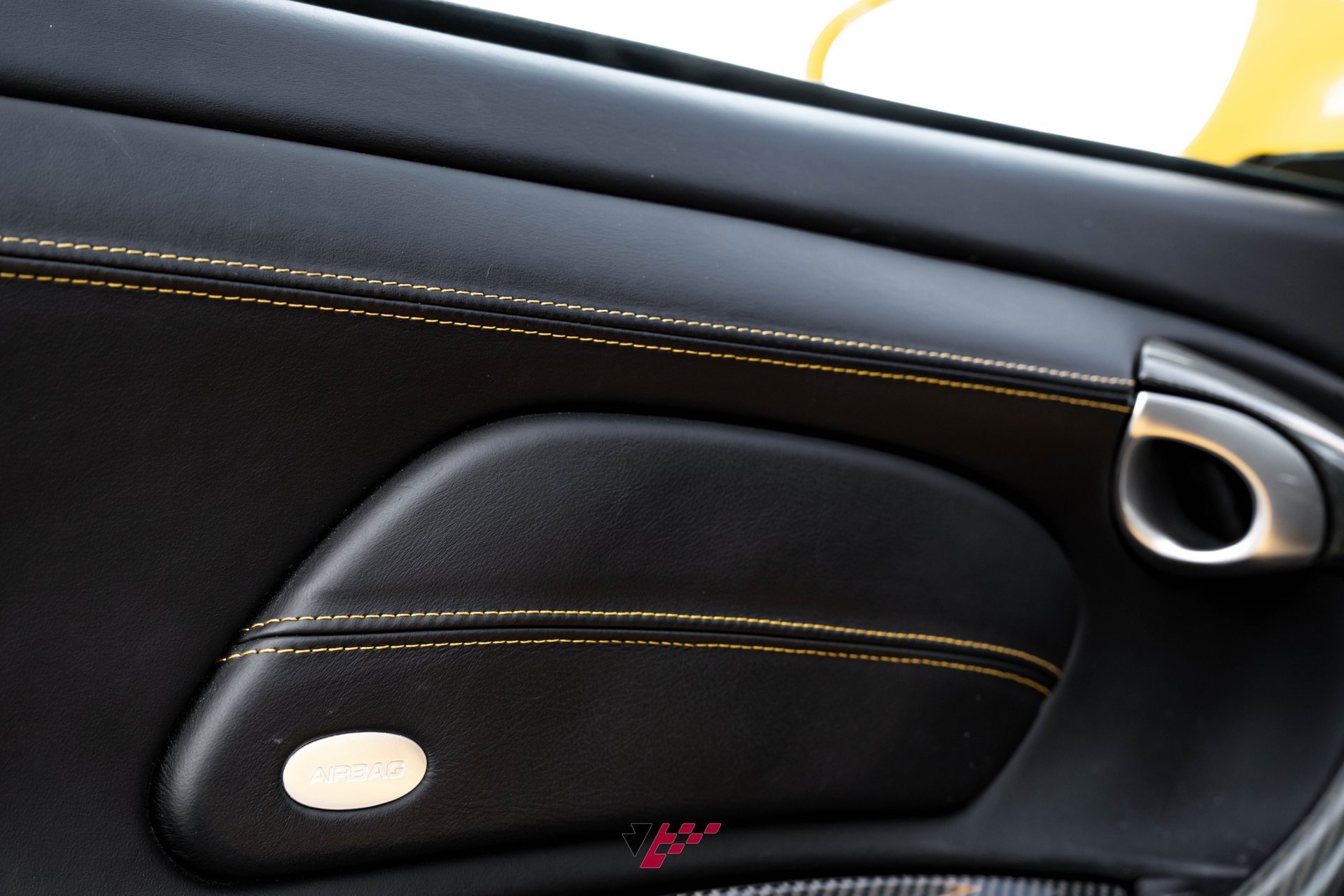 Used 2001 Porsche 911 Carrera 4 image 36