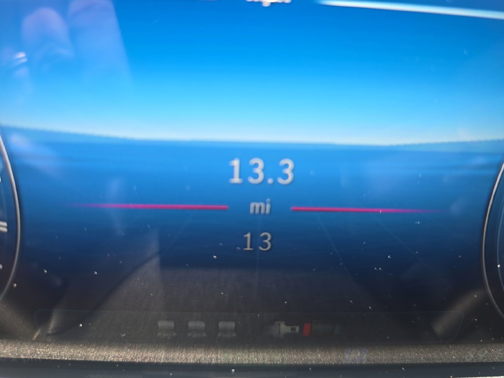 New 2026 Mercedes-Benz E 53 AMG e 4MATIC Sedan image 16