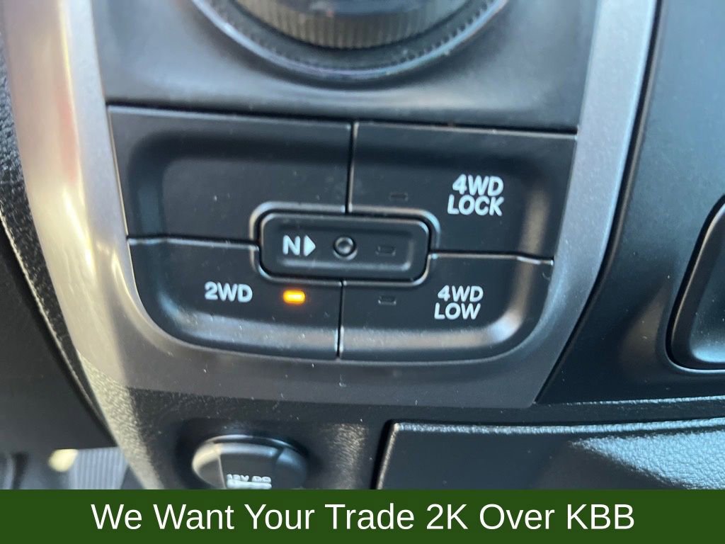 Used 2023 RAM 1500 Classic SLT AWD/4WD image 28
