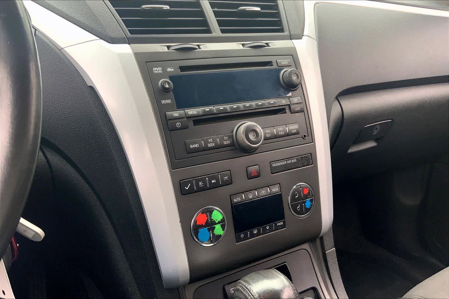 Used 2011 Chevrolet Traverse LT w/ White Premiere Package FWD image 6