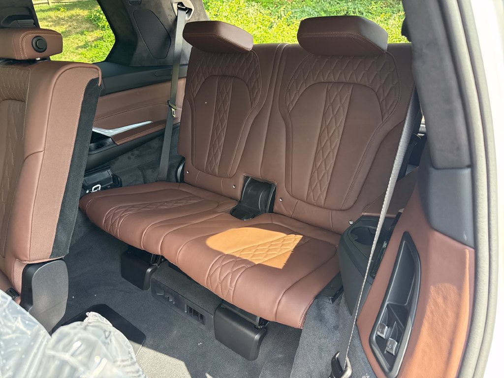 New 2027 BMW X7 M60i AWD/4WD image 24