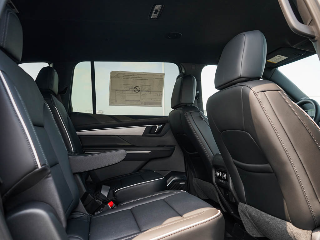 New 2026 Buick Enclave Preferred w/ Power Package AWD/4WD image 14