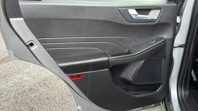 Certified 2024 Ford Escape Platinum AWD/4WD image 22