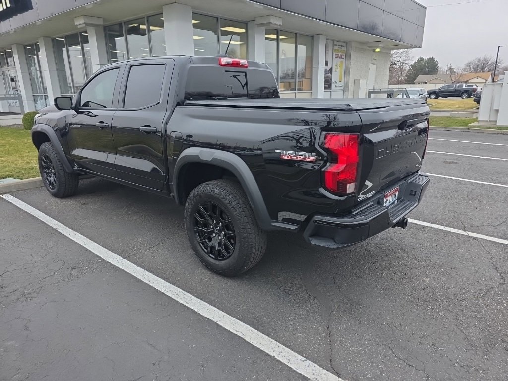 Used 2024 Chevrolet Colorado Trail Boss w/ Technology Package image 3
