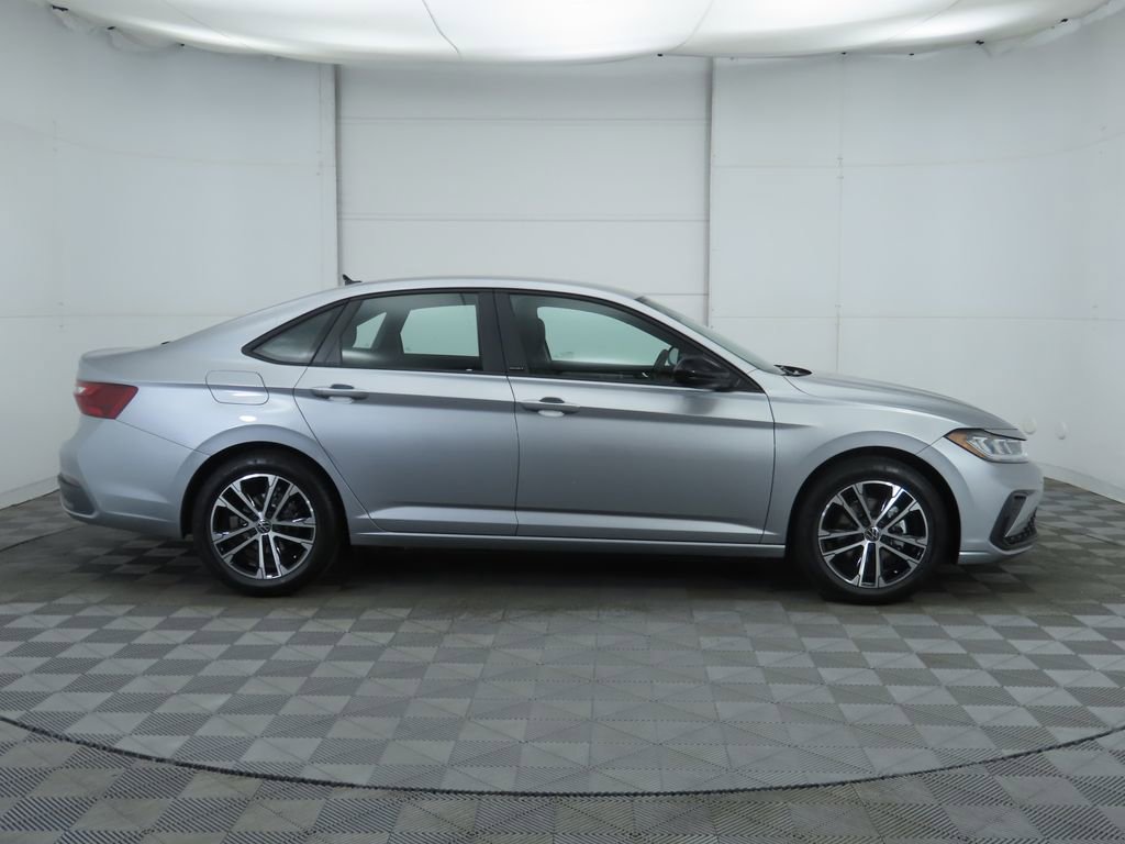 New 2026 Volkswagen Jetta Sport image 4