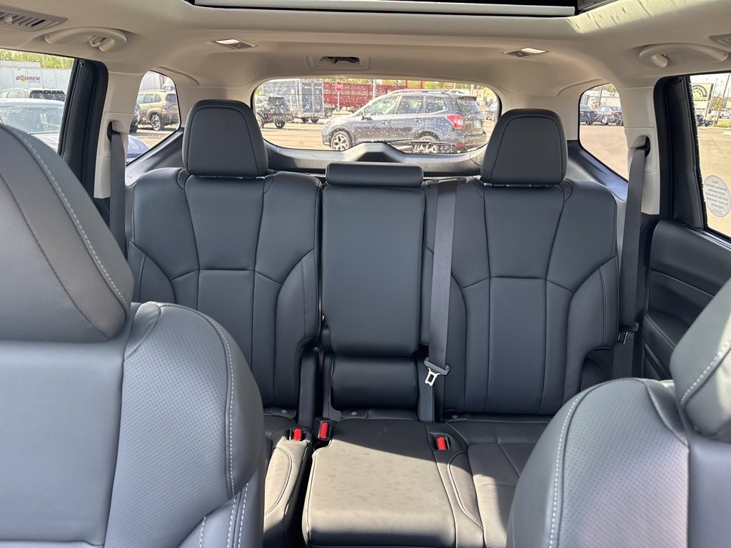 New 2025 Subaru Ascent Limited image 22