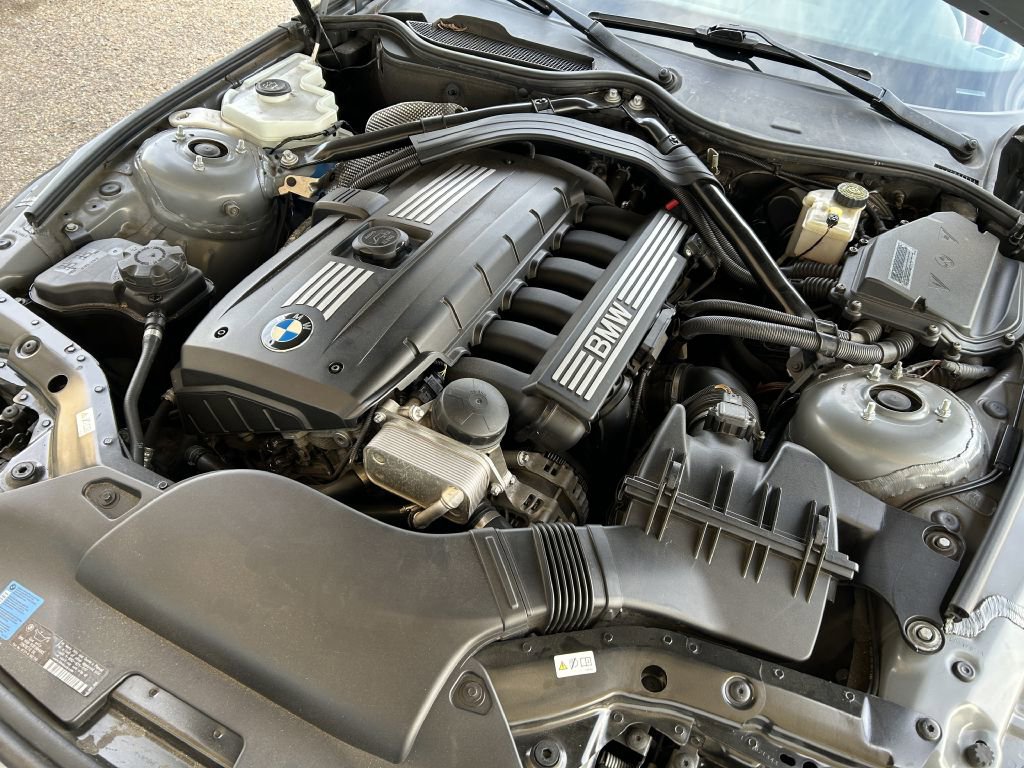 Used 2011 BMW Z4 sDrive30i w/ M Sport Pkg image 28