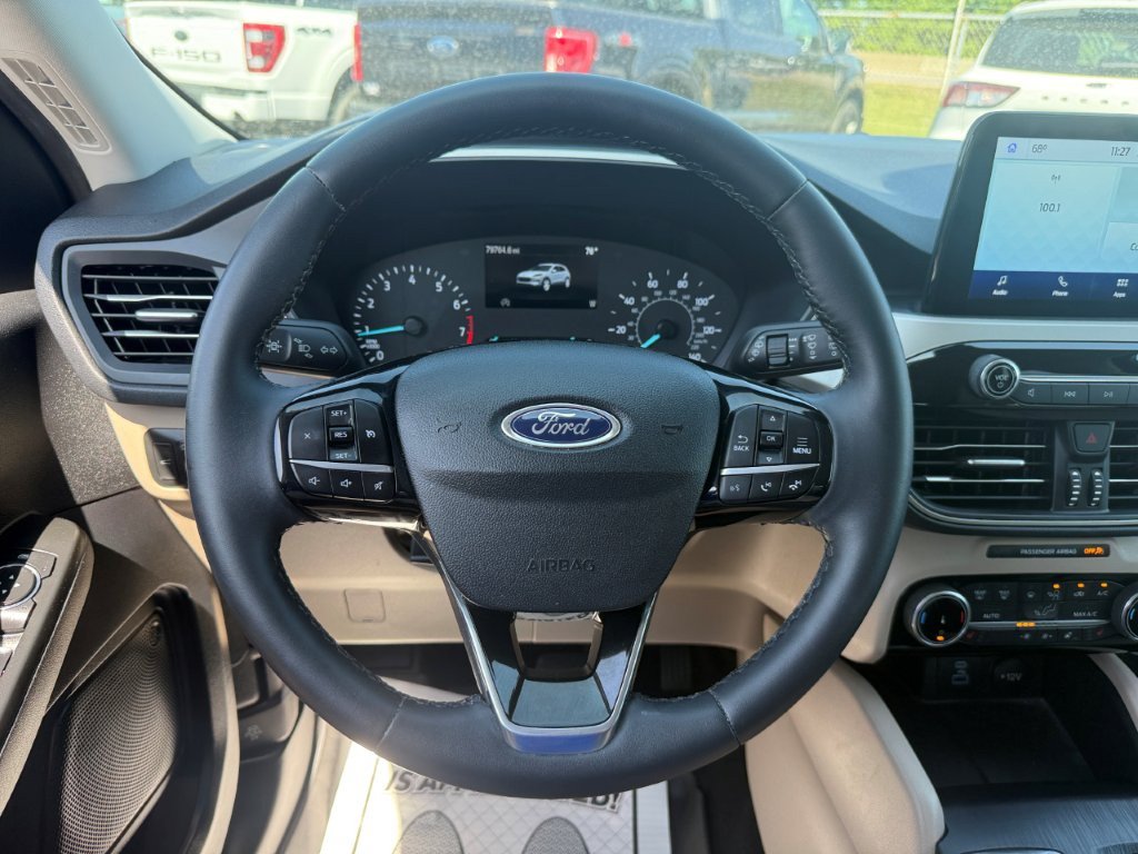 Used 2022 Ford Escape SEL AWD/4WD image 34
