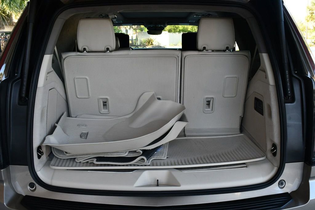 Used 2025 Cadillac Escalade Sport Platinum w/ LPO, ONYX Package image 51